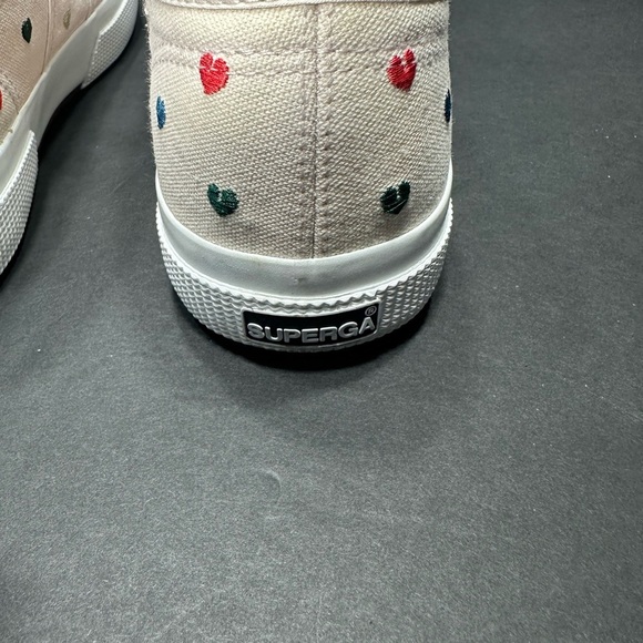 Superga Heart-Patterned Sneakers size 9 women pre owned Exellent condition. - Picture 5 of 8